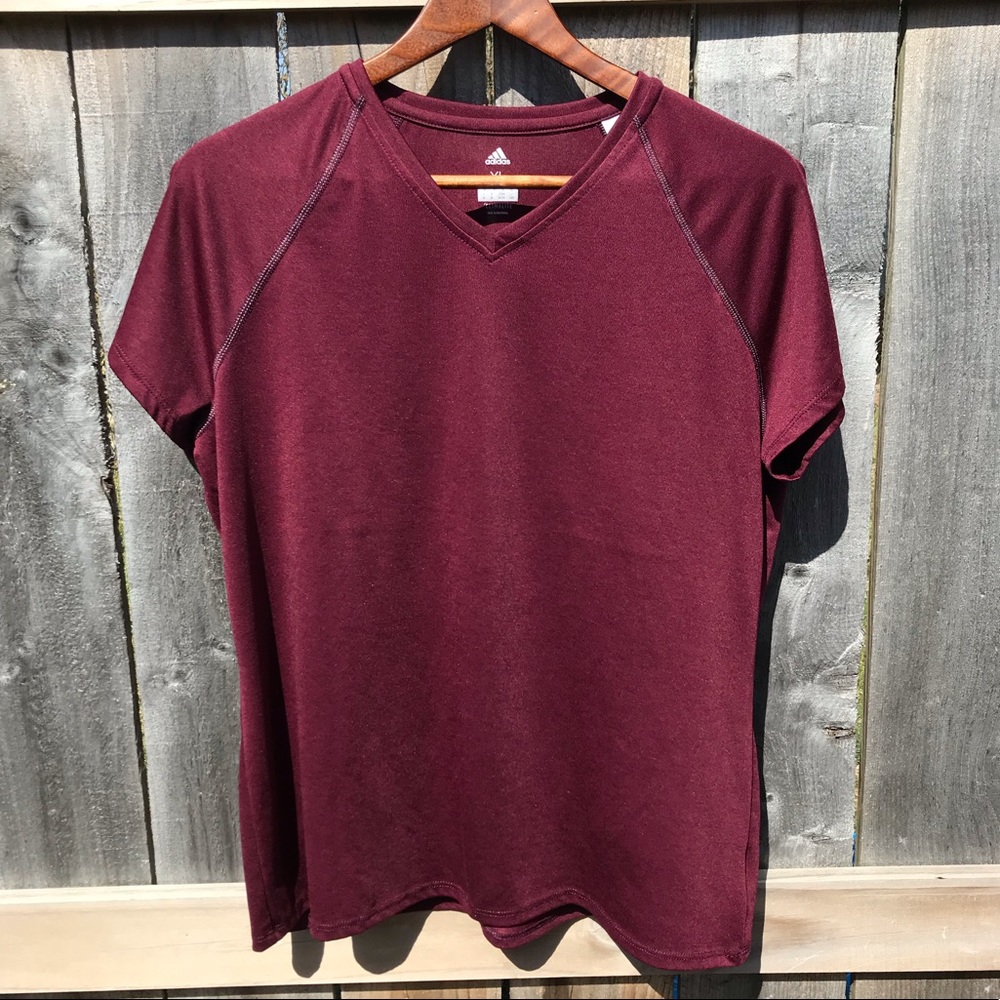 Adidas climate V-neck tee